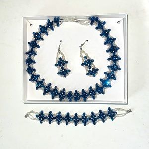 Navy blue and white Beaded Jewelry Set